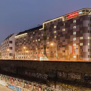 Hotel Hampton By Hilton West, Vienna